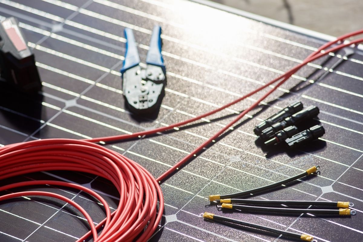 Grounding vs Bonding: The Difference for Solar Systems